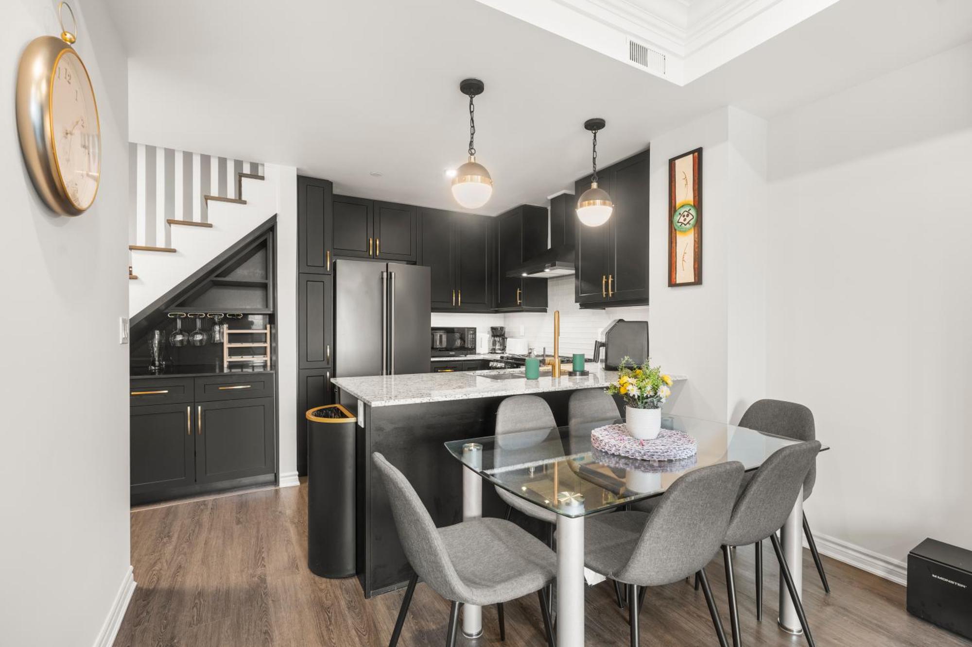 Globalstay Luxury Townhouse Minutes Away From Waterfront 토론토 외부 사진